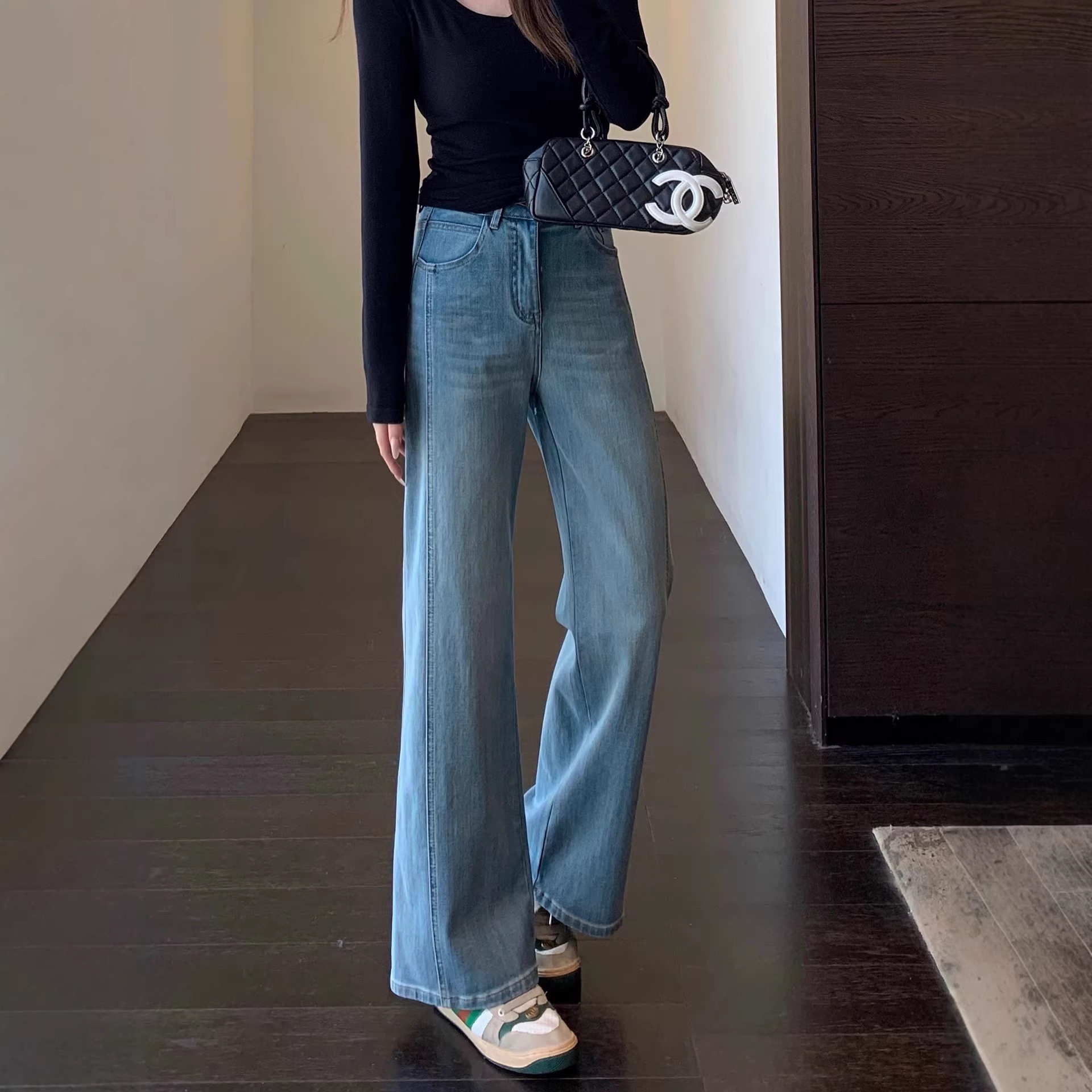 版型正 显腿长高腰显瘦直筒微喇裤牛仔裤女2026春夏新款T2628S