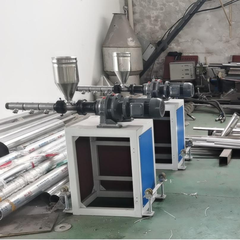 东莞商家 Φ35 小批量单螺杆挤出PC灯条火枪条用挤出机主机价格完
