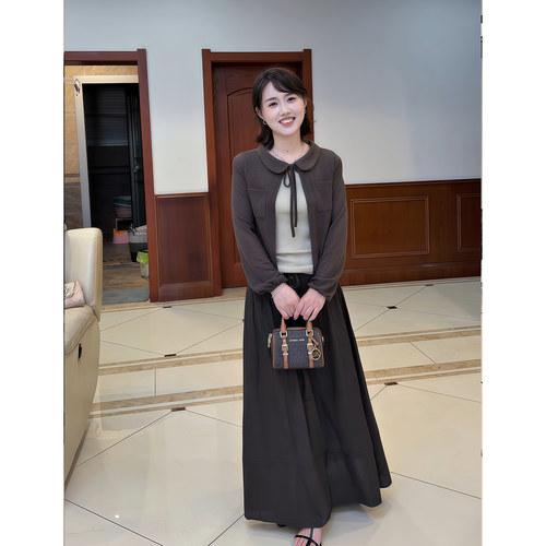 昕羽垚STUDIO 时尚镂空针织开衫内搭吊带女韩版显瘦半身裙一整套