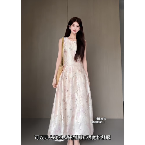 拾光里STUDIO 独特漂亮感圆领皱感印花雾光感花苞气质无袖连衣裙