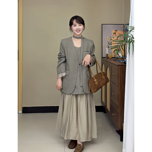 昕羽垚STUDIO 韩系秋季西装外套女时尚洋气吊带连衣裙高级感套装
