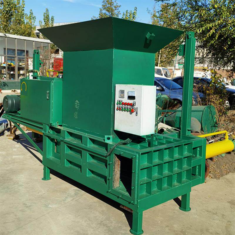 三缸液压打包机 牛羊饲料青储打包装袋机 黄储方捆压块机价格