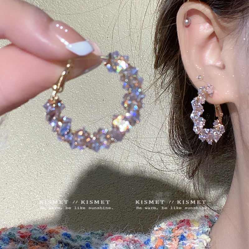 不灵不灵~爆闪皓石水晶耳圈2025新款爆款耳饰女小众气质轻奢耳钉