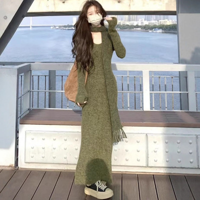 Xxiiuu森屿苔痕秋冬新款保暖围巾毛衣针织连衣裙女内搭A字裙显瘦