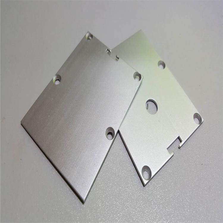 铝板冲压加工机箱封盖板材机加工仪表仪器堵头加工孔位5052铝板