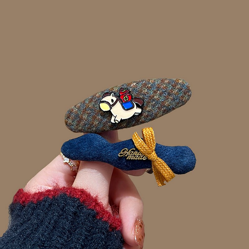 小马蝴蝶结发夹女卡通侧边夹前额刘海夹2026新款高端发卡可爱发饰