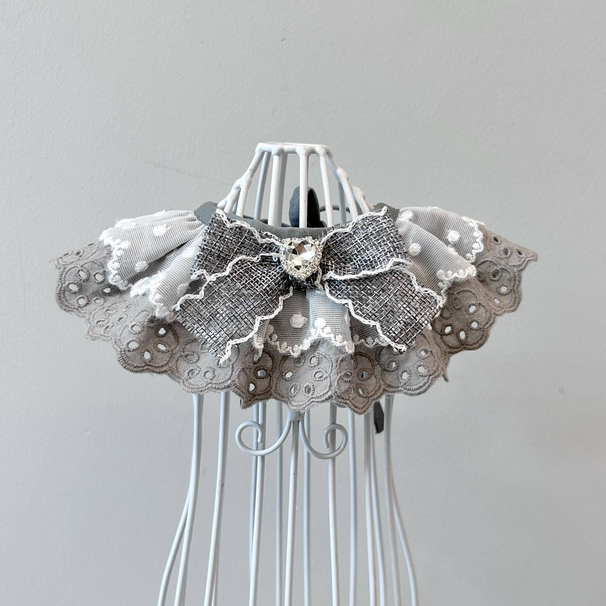 猫咪狗狗蕾丝围兜领结宠物围脖口水巾玩偶兔兔可爱装扮兜兜饰品