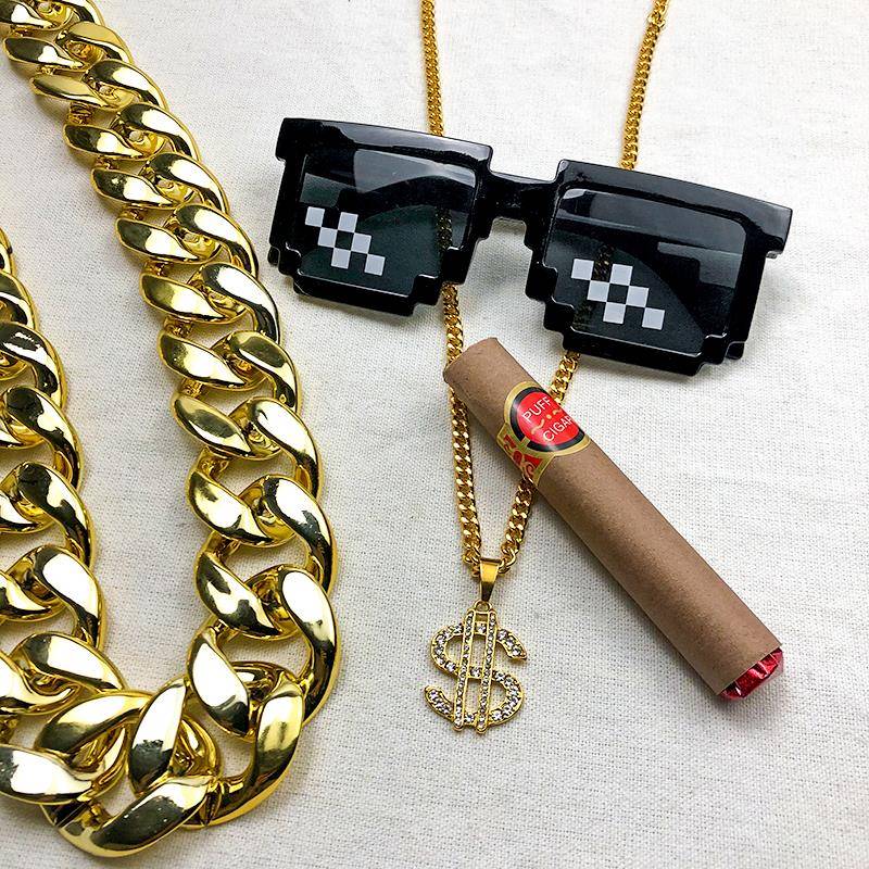 生日礼物送男生朋友兄弟实用恶搞开学小众稀奇古怪仪式创意情人节