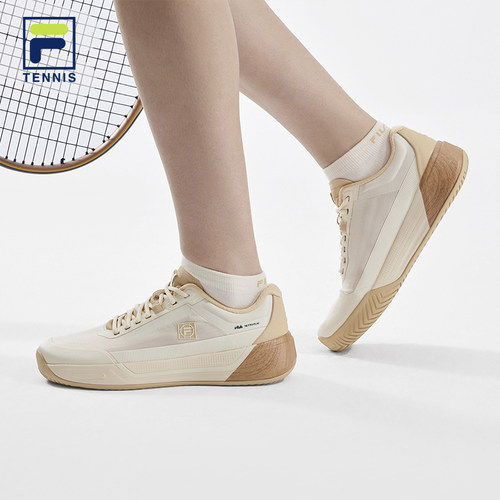 FILA斐乐女士TENNIS性能网球鞋
