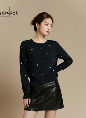 ZB/珍贝2025年新品款 丝绒圆领嵌花女开衫百搭长袖休闲通勤/67068