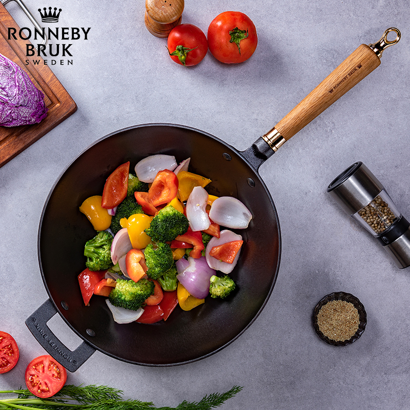 瑞典进口Ronneby Bruk无涂层铸铁炒锅物理不粘炒菜铁锅家用通用
