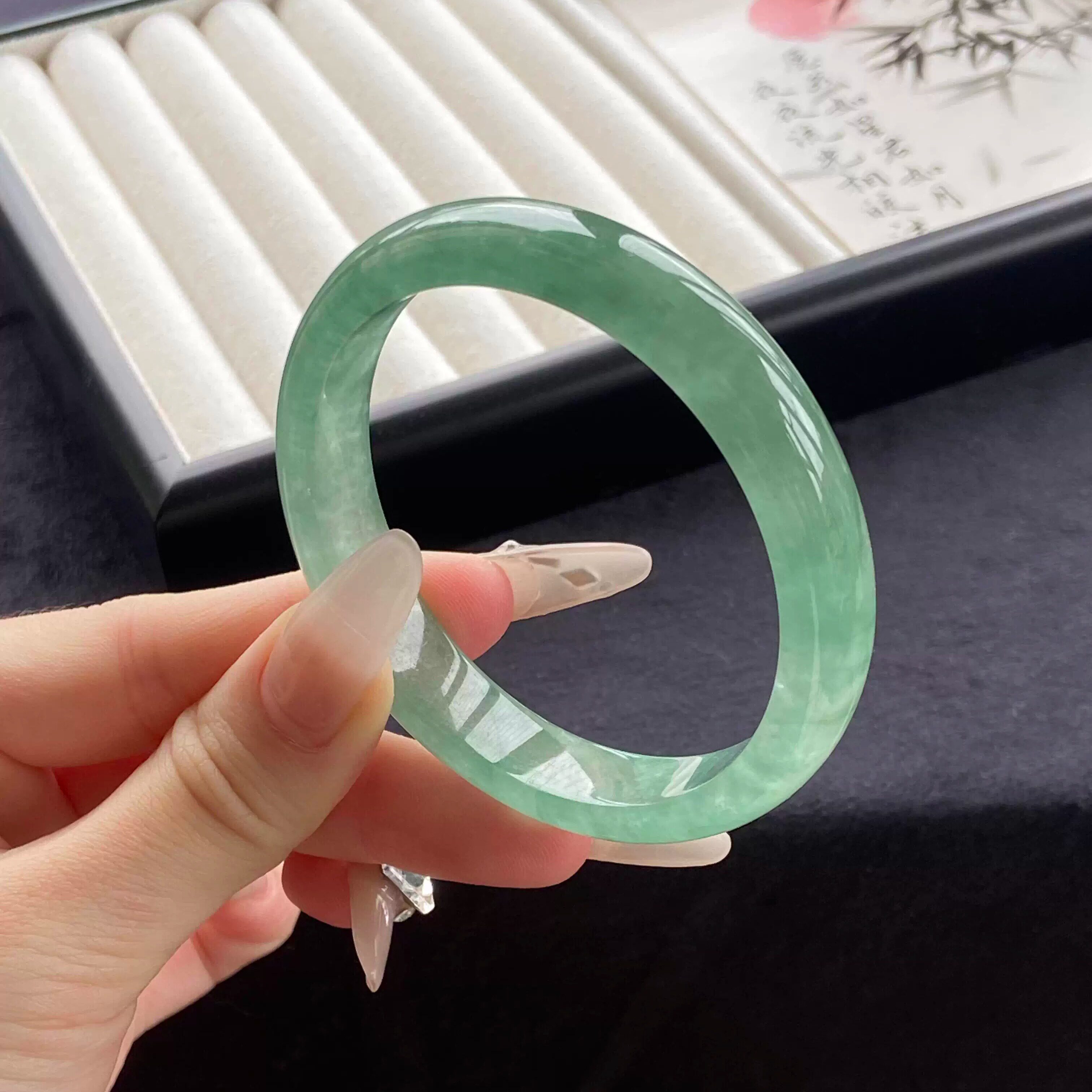 【7483人抢购中】“空青”玉手镯