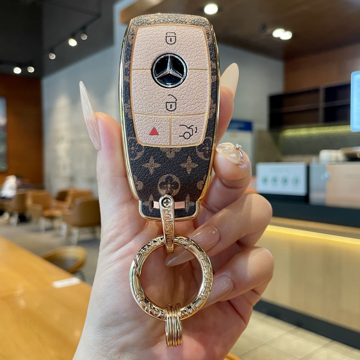 奔驰2023 22款宾士GLS450奔驰钥匙套GLE450扣350GLC300车保护包壳