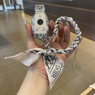 适用奔驰钥匙套新e级e300l车c级c260l/a200l包glb/gle/gla壳glc扣