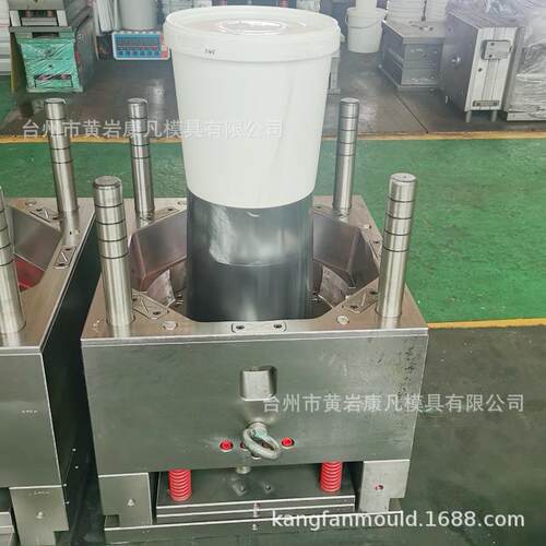 油漆桶具注P塑加工P/P模C塑料桶模具注塑模MIW具加工模具配件桶提