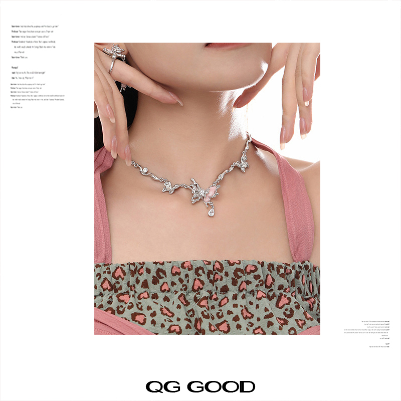 QG粉色蝶翼项链女小众设计轻奢高级感甜美颈链锁骨链饰品生日礼物