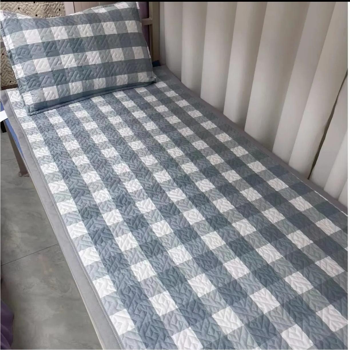 新款四季可用床盖三层加厚床单可机洗学生宿舍单人床床单子沙发垫