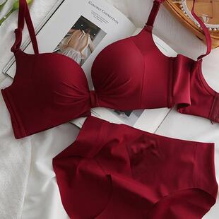 本命年红色内衣结婚新娘女加厚无钢圈小胸聚拢性感收副乳内裤套装