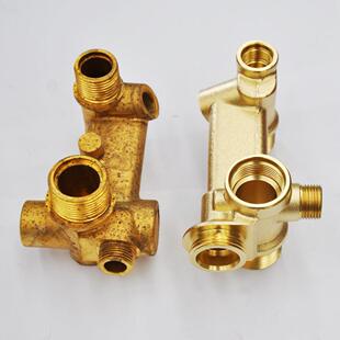 黄铜紫铜光亮剂铜抛光液铜除锈剂铜材铜管铜件铜制品氧化物清洗剂