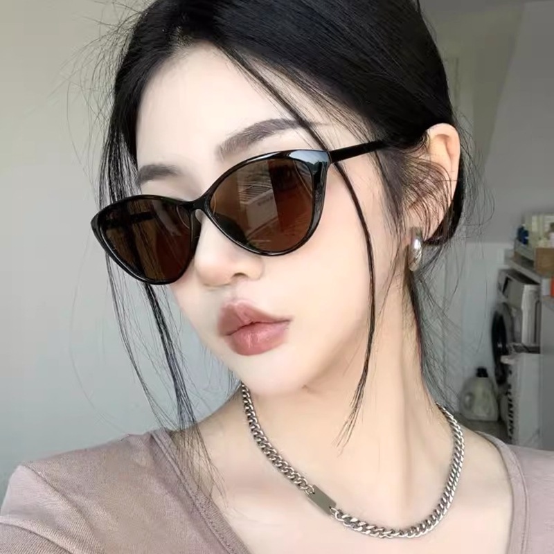 超轻高清偏光镜猫眼墨镜女复古高级感防紫外线太阳眼镜男可配