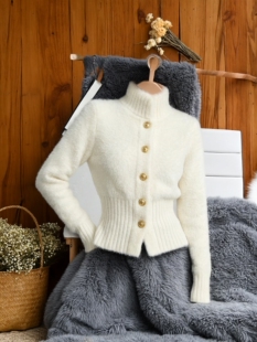 早秋韩系氛围感穿搭巨好看针织毛衣开衫绝美独特漂亮轻熟短款上衣