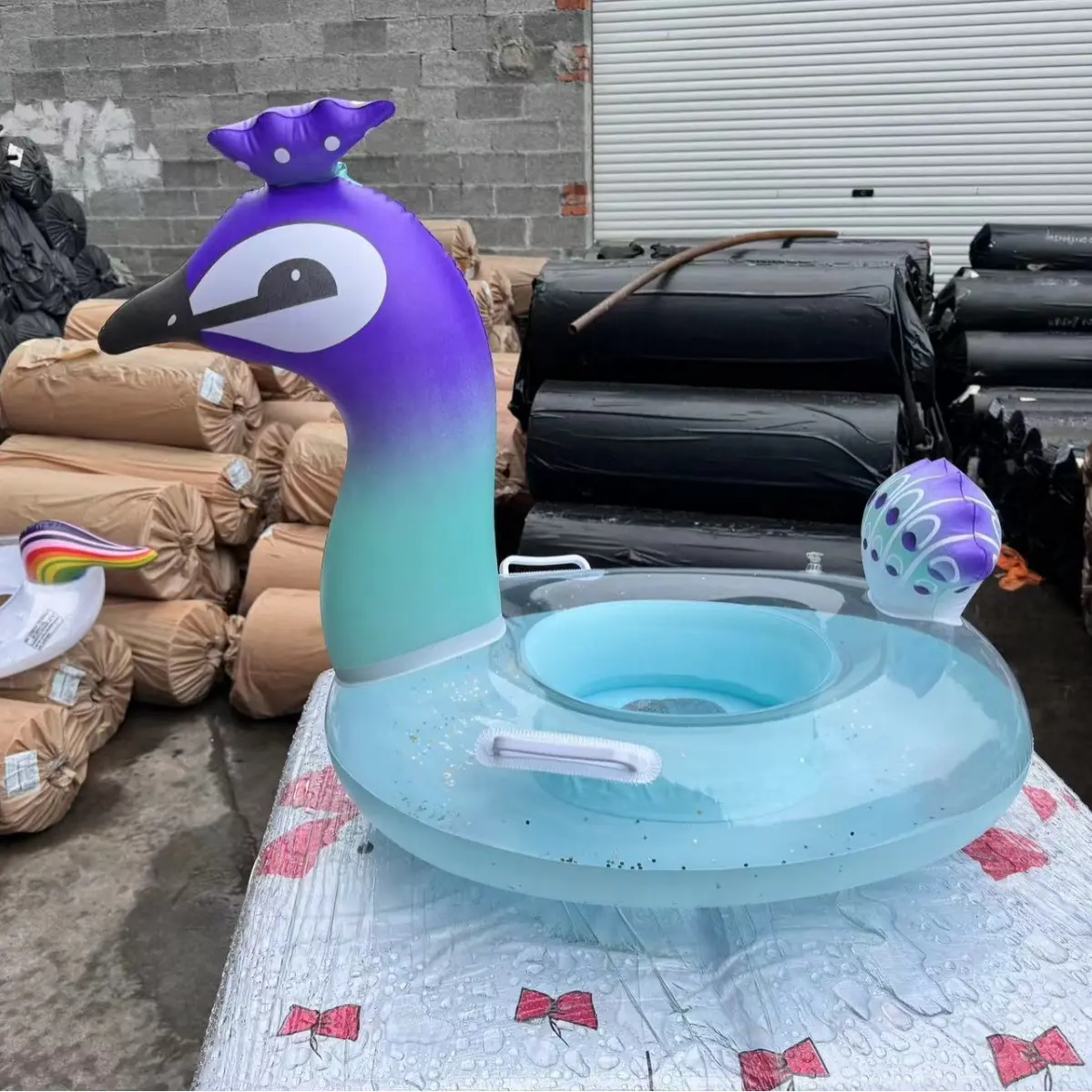 儿童游泳座圈水上玩具婴儿游泳圈卡通救生圈充气动物艇