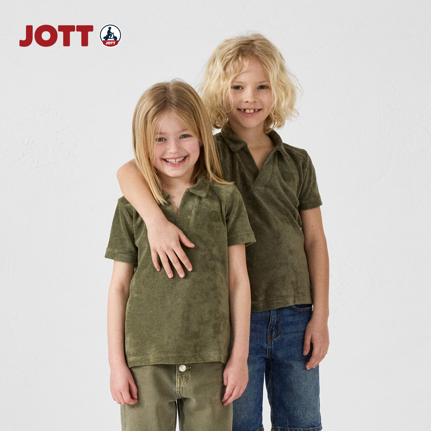 JOTT 一条毛巾面料做的的儿童polo衫商场同款v领男女童装短袖上衣图片
