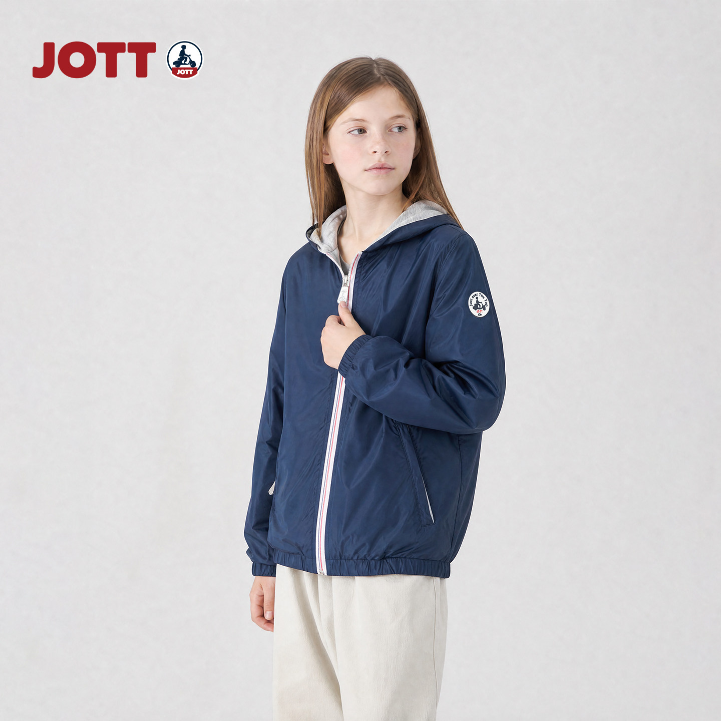 JOTT/连帽长袖男女童装棉服 简约时尚舒适拉链外套 儿童秋冬款图片