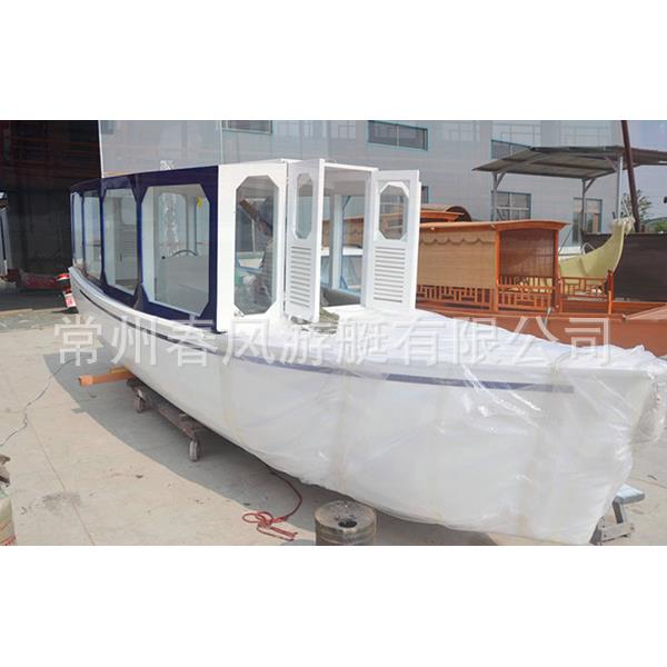 游艇厂家俄罗斯款5.2米涅瓦河款公园游船水上公园游乐电动游艇