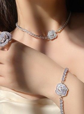 山茶花小众设计气质名媛镂空玫瑰花项链耳钉开口戒指满钻手链女