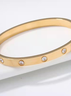 不锈钢卡扣十钻卡家钛钢手镯不褪色经典手饰品网红设计  厂家