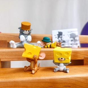 可爱汽车仪表台猫和老鼠汤姆和杰瑞躲猫猫惬意治愈工位装饰