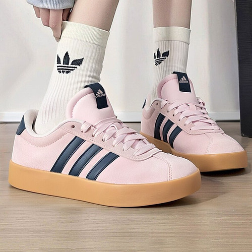 阿迪达斯正品女鞋低帮粉色板鞋