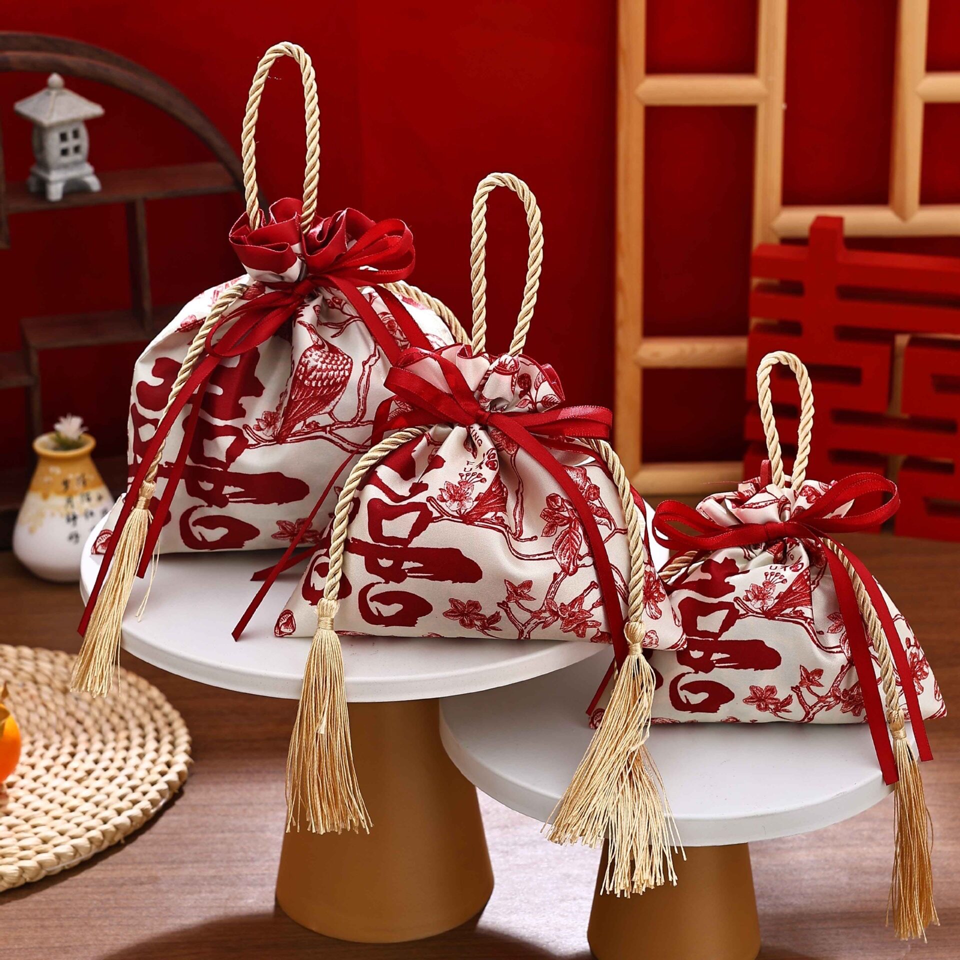 2025新款喜糖袋子结婚专用婚礼手提糖果布袋婚庆喜糖盒回礼包装袋