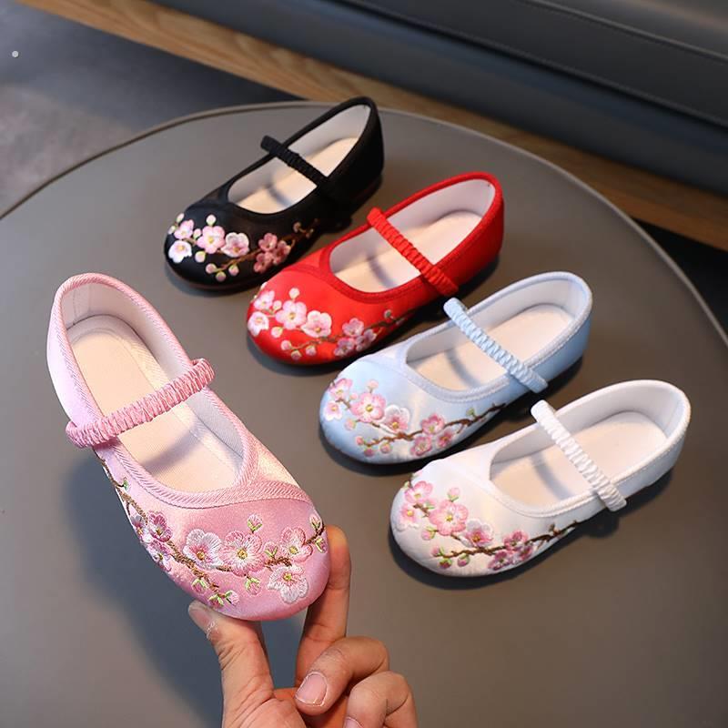 广西三月三民族绣花鞋壮族女童鞋子小女孩古装舞蹈表演儿童演出鞋