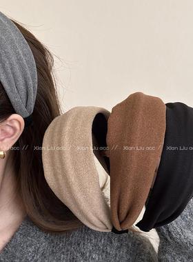 日常外戴宽边发卡发箍女2025新款秋冬高颅顶灰色发带红色头箍头饰