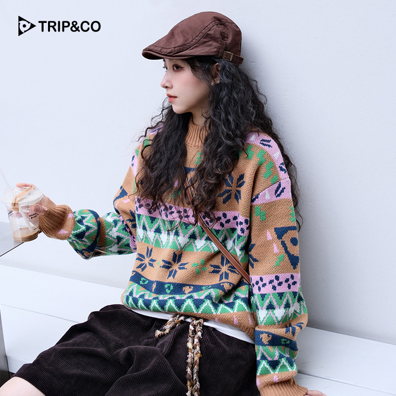 TRIP&CO新款圣诞元素提花圆领宽松毛衫简约休闲宽松百搭针织衫