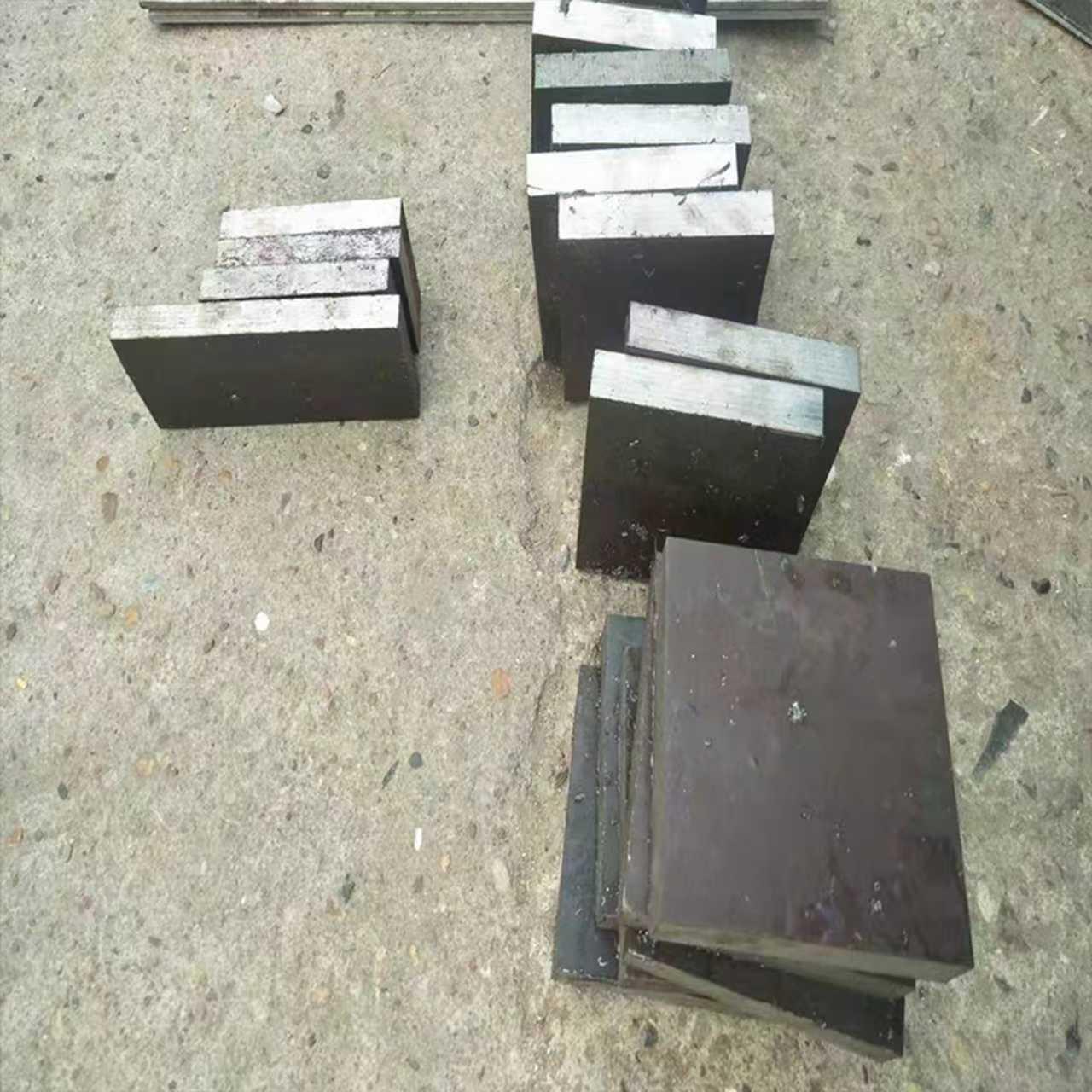 10mm12mm厚碳铁板铁块垫块垫片扁钢配重方铁方钢钢块长条板零切