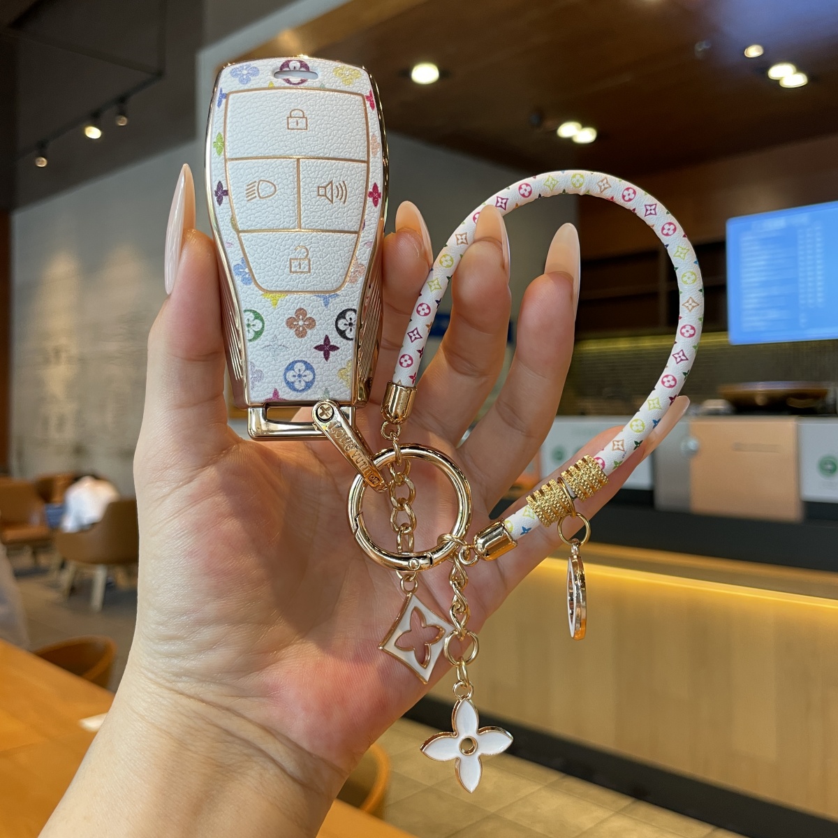 适用北京X7钥匙套女bj40汽车壳bj80魔方北汽eu5plus智道u7扣eu7包