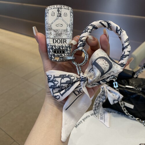奥迪钥匙套女专用2025新款