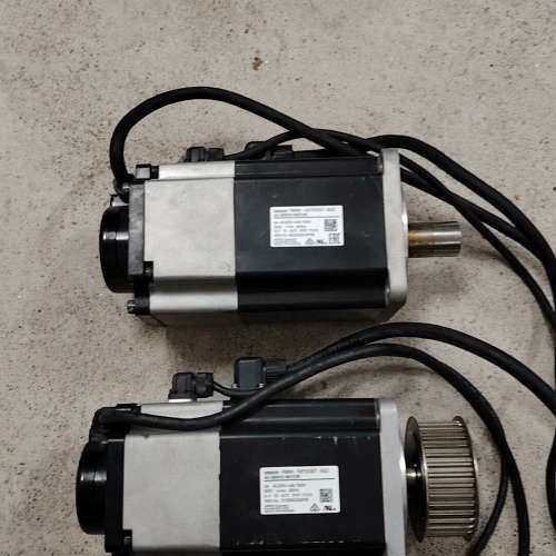 750w伺服电机R88-1M75030T-BS2带刹车议价