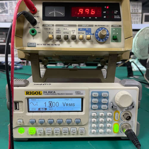 福禄克 Fluke 8921A 真实有效值电压表（RMS）议价