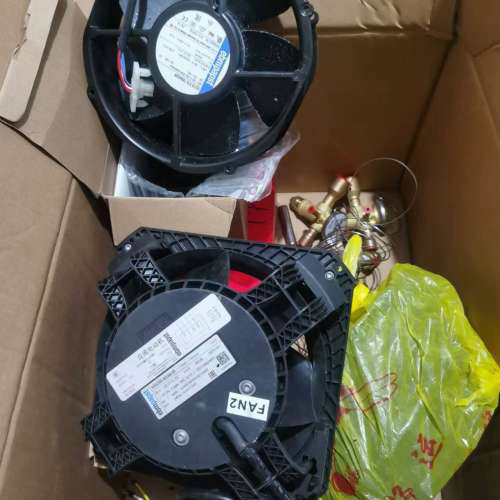 维谛CRV风机K3G200-BDA8-05风机！议价