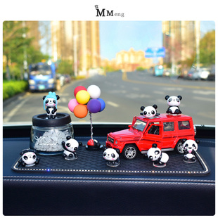 饰摆件高档跑车创意仿真中控台摆件男女车载香水车载香薰 汽车内装