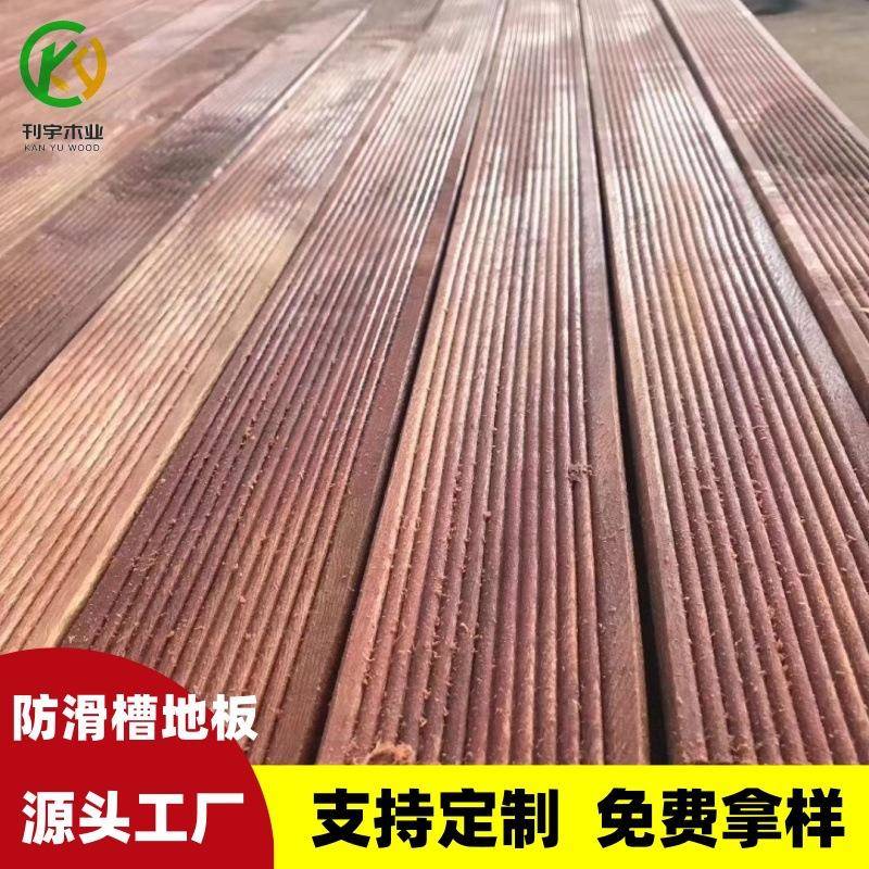 红柳桉木板材防腐木圆柱户外栏杆木栈道护栏枕木垫木硬木加工