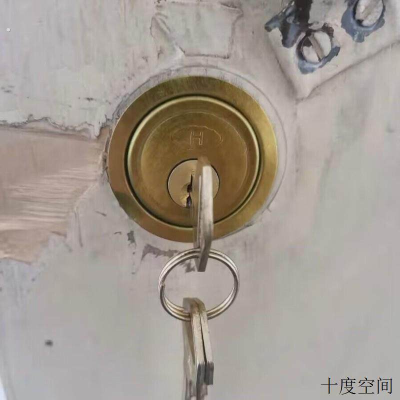 牛头锁老式房门锁双保险卧室家用木门防盗门外装暗锁通用型.
