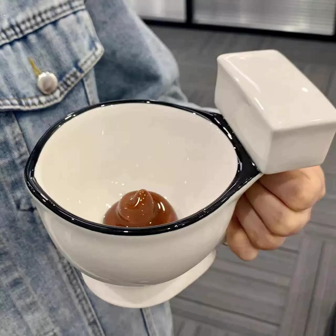 马桶杯创意搞怪水杯稀奇古怪粑粑杯陶瓷沙雕大便茶杯喝水马克杯子