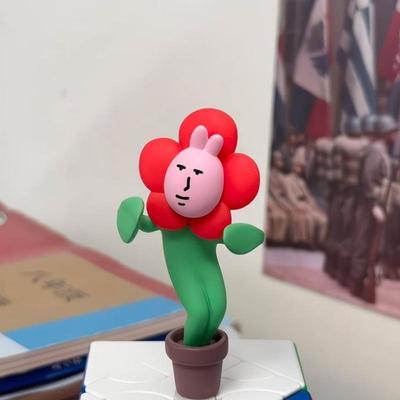 粉红兔子抽象盲盒儿童高端网红