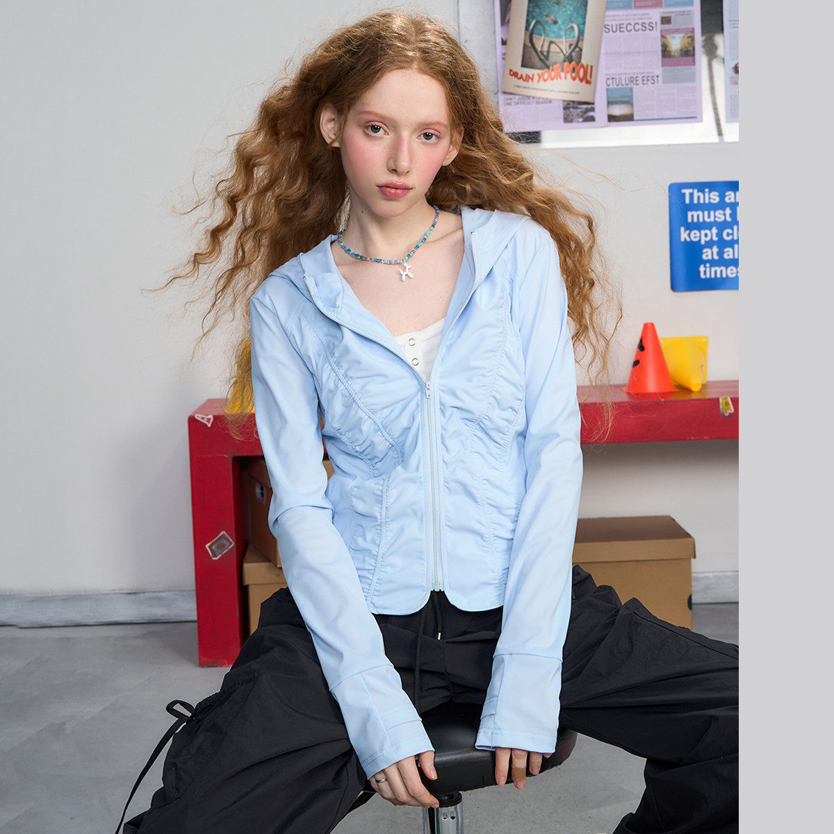 coolhut拉链连帽短款外套2025夏季女式上衣修身显瘦百搭休闲小众,女装/女士精品,短外套,淘宝优惠券,粉丝福利购,淘宝优惠卷