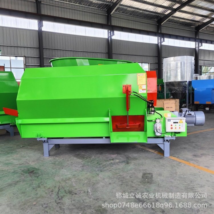 卧式TMR全日粮混合制备机 单轴tmr草料搅拌机 双轴牛羊粉碎拌草机,农机/农具/农膜,施肥机械,淘宝优惠券,粉丝福利购,淘宝优惠卷